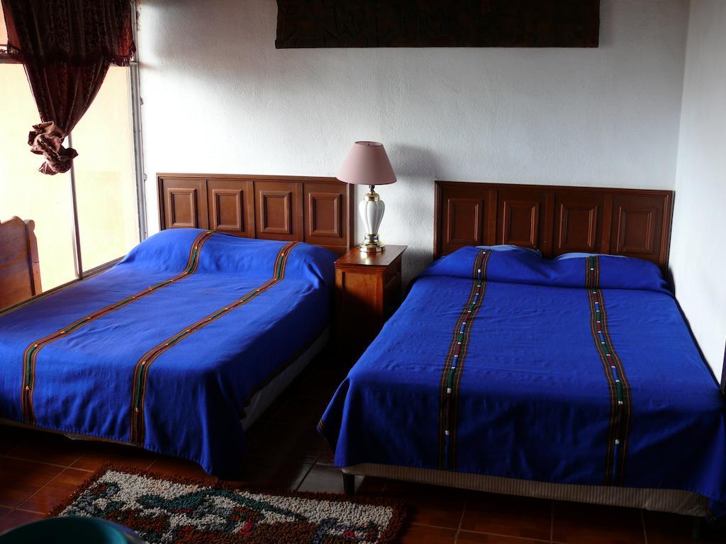 Hotel Playa Linda Panajachel Pokój zdjęcie