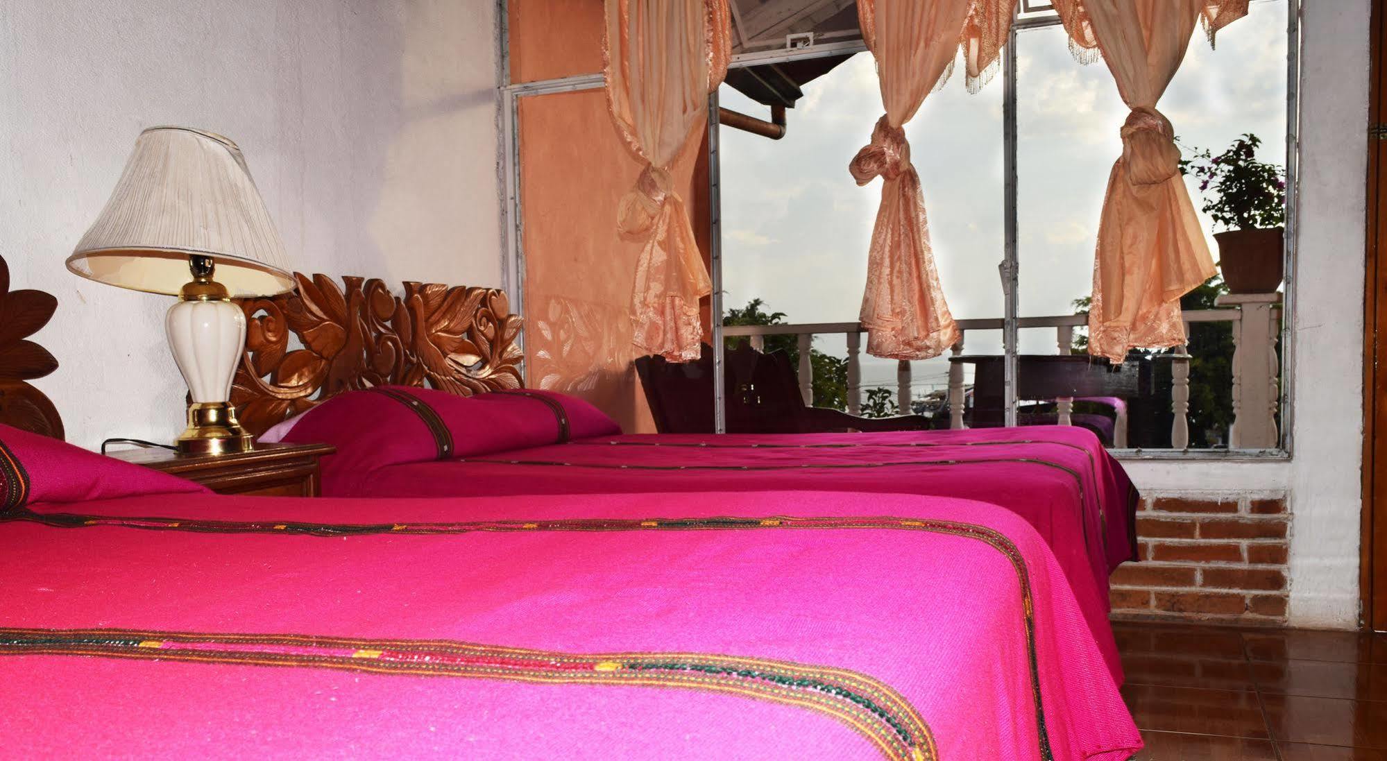Hotel Playa Linda Panajachel Zewnętrze zdjęcie